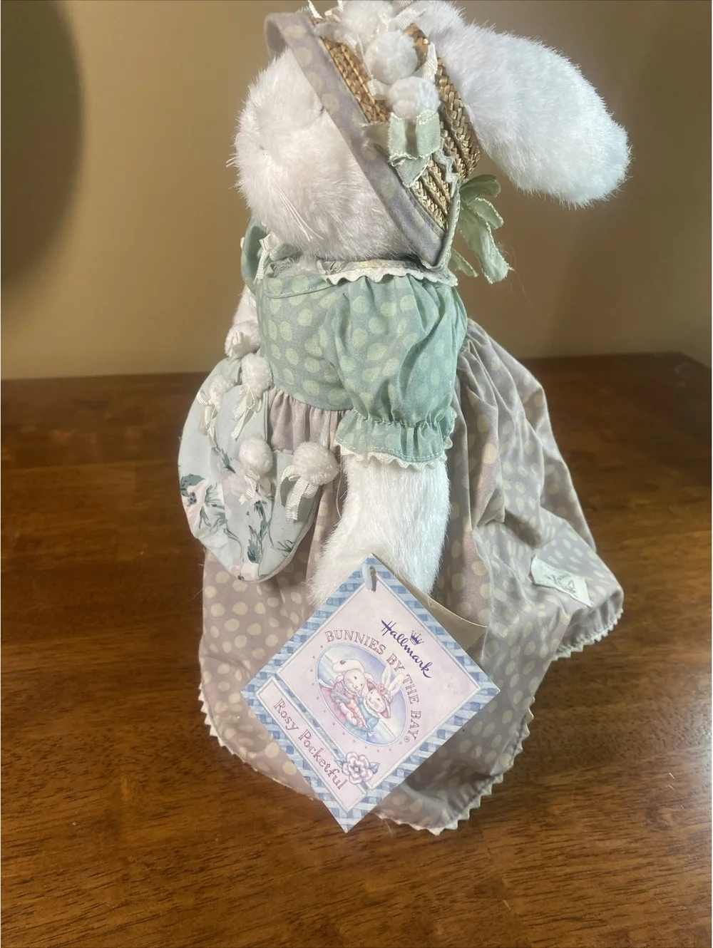 VTG Hallmark Bunnies by the Bay Rosy Pocketful Plush Bunny Rabbit on Stand NWT
